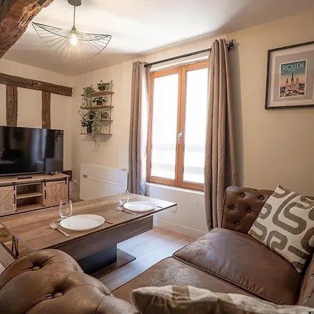 Le Nid Vegetal Cocon Vegetal Perche Au Coeur De Apartment Rouen
